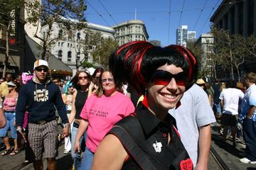 love-red-black-hair.jpg